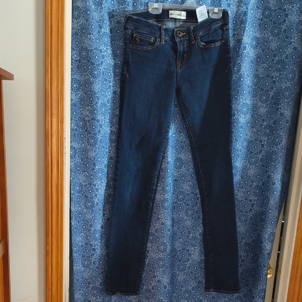Abercrombie & Fitch Jeans - Picture 3 of 5